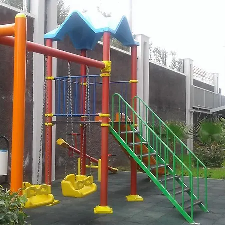 Apartment Emerald Towers